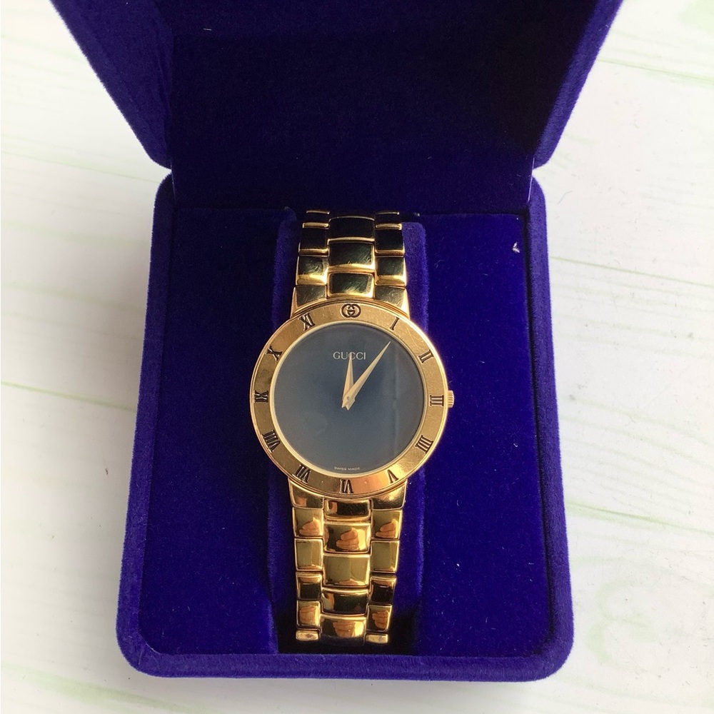 Authentic GUCCI dress watch🌟UNISEX🌟 - Picture 9 of 15